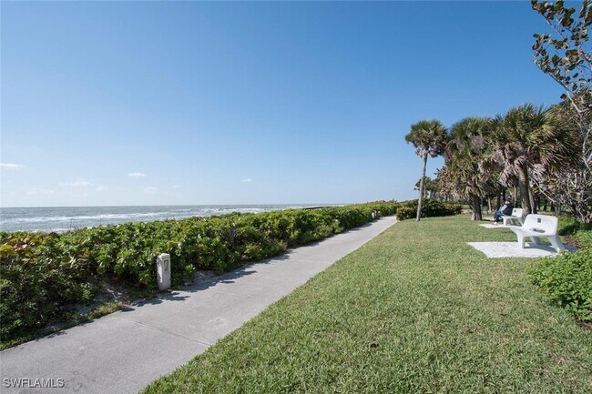 Building Photo - 4200 Belair Ln