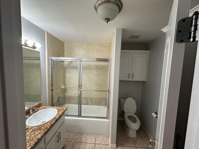 Second floor bathroom - 428 Quail Ave