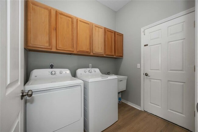 Building Photo - 2339 Miles Ct