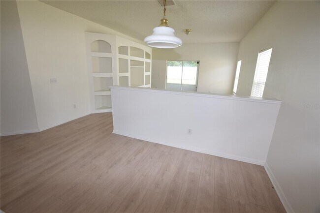 Building Photo - 14855 Hawksmoor Run Cir