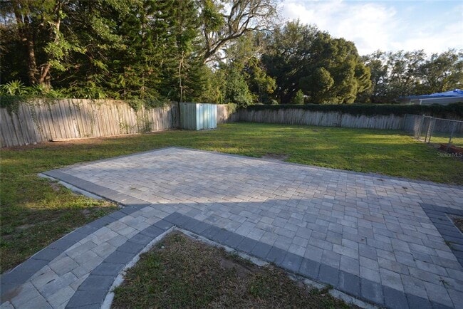 Building Photo - 3006 Vine St