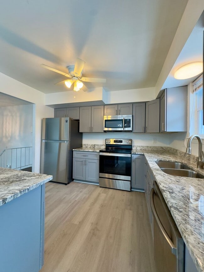 Building Photo - Charming 4 Bedroom/2 Bathroom Home with Large Backyard in Randallstown, MD!