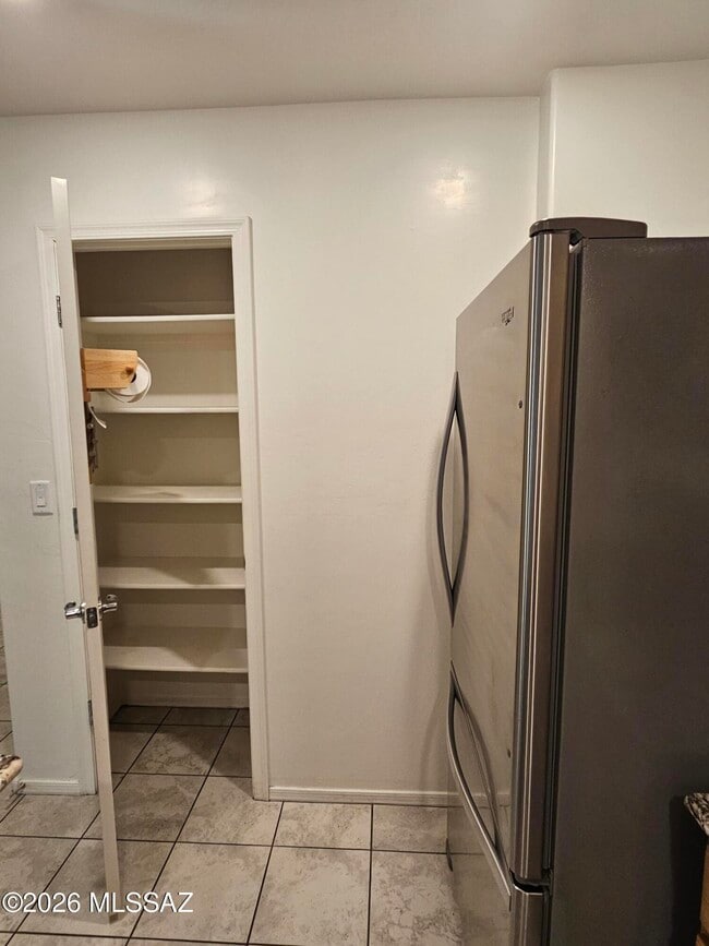 Building Photo - 8763 E Pebble Stone Ln