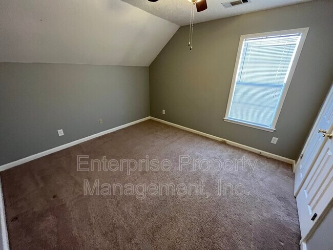 Building Photo - 3061 Ultragreen Ln