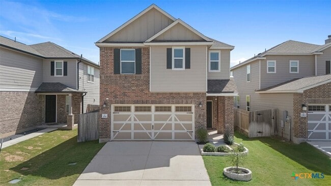 Primary Photo - 2311 Saskatoon St