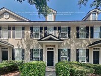Building Photo - 456 Sherwood Oaks Dr