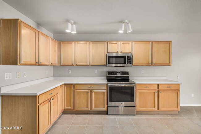 Building Photo - 13018 W Monterey Way