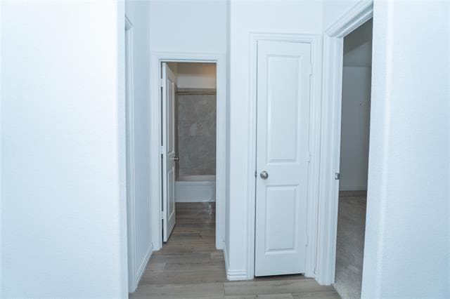 Building Photo - 520 Truman St