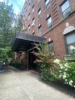 Building Photo - 135 Hawthorne St