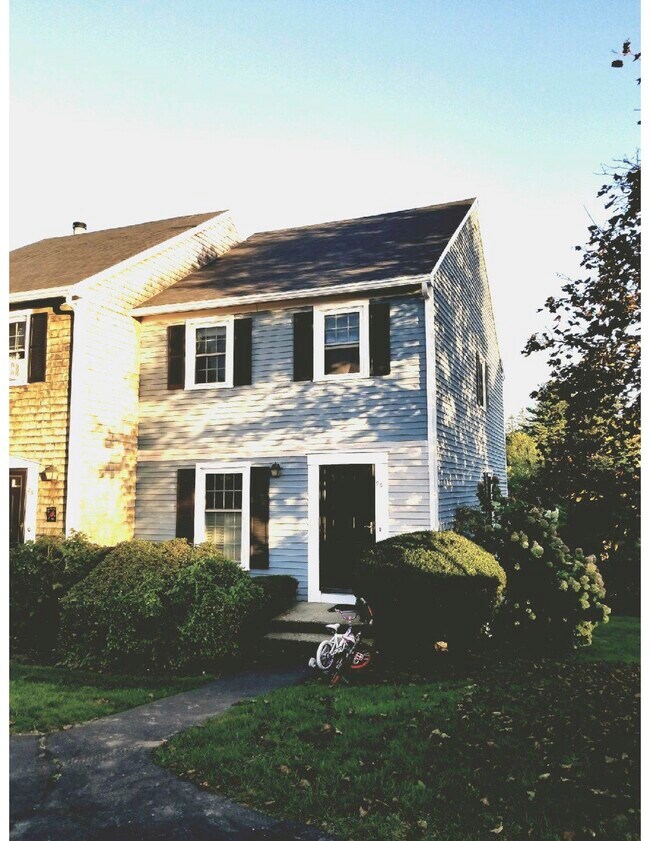 1275 Maplewood Ave 1275 Maplewood Ave Portsmouth NH 03801 Apartment