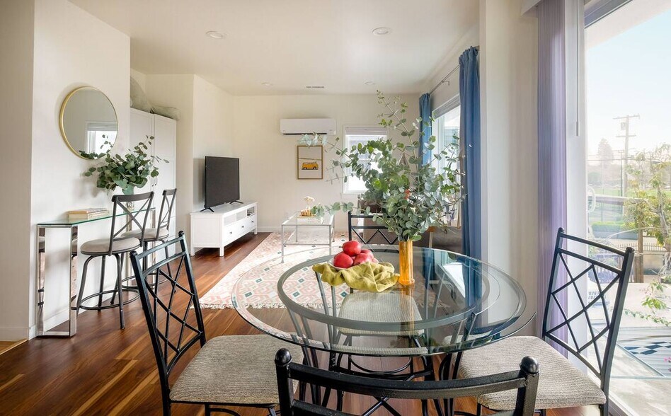 Building Photo - 2816 Martin Luther King Jr Way