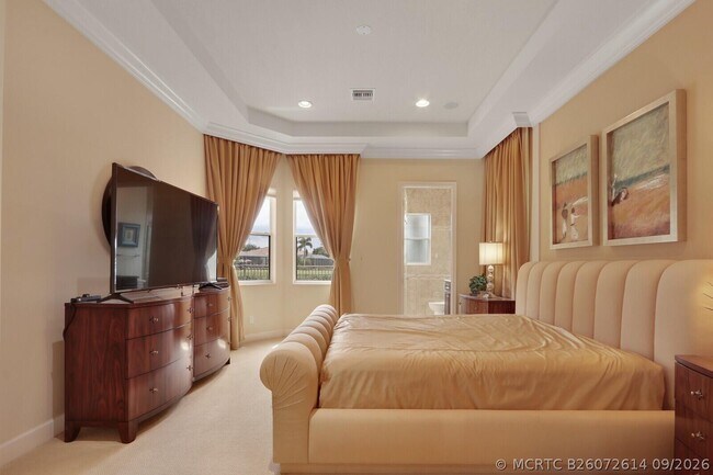 Building Photo - 9885 SW Torriente Ln