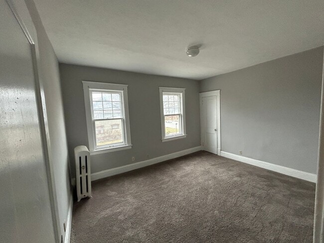 Building Photo - 3024 West Blvd