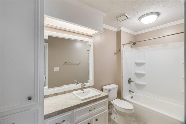 Building Photo - 307 Long Cove Dr