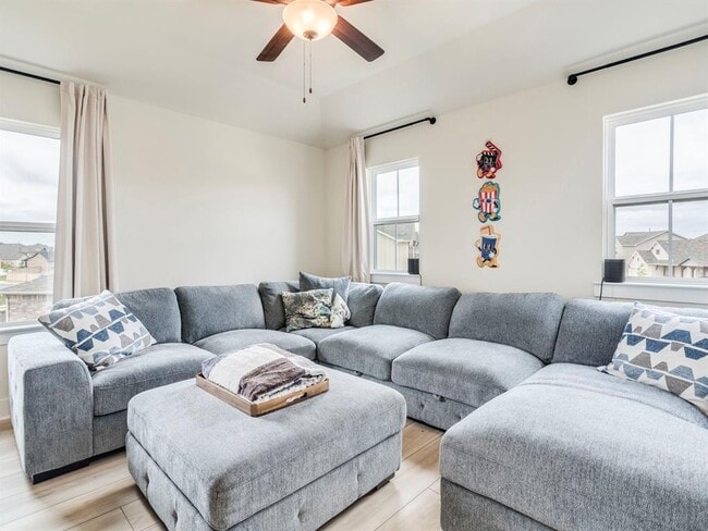 Building Photo - 297 Tree Nut Lp