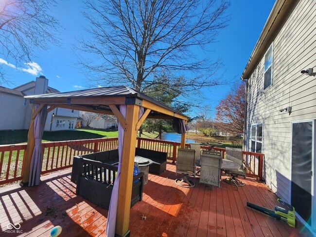 Building Photo - 8607 Longspur Ct