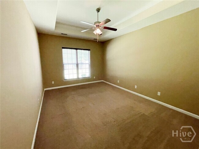 Building Photo - 216 Carlisle Way
