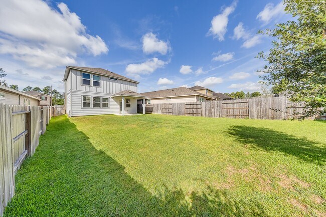 Building Photo - 18560 Meadow Point Ln