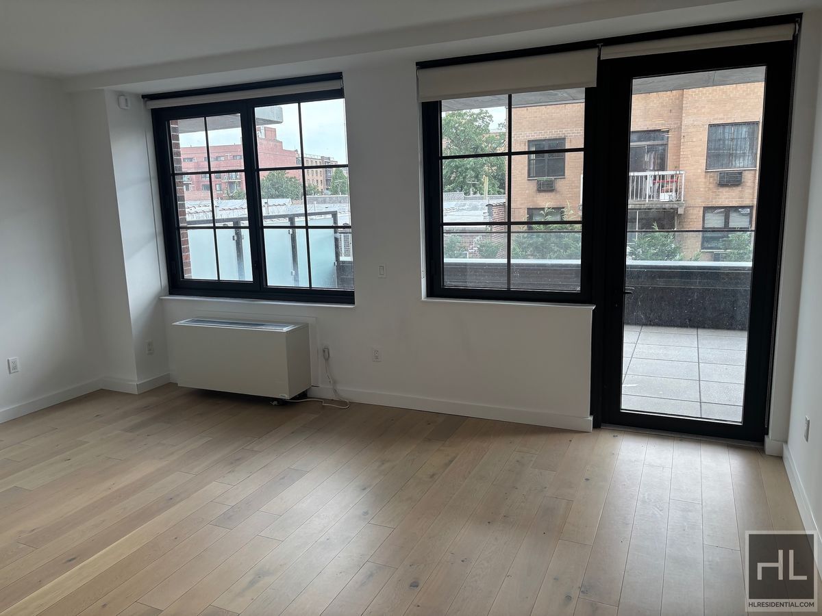 Building Photo - NORTHERN BOULEVARD