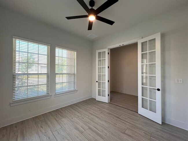 Building Photo - 2612 Brushwood Mdw