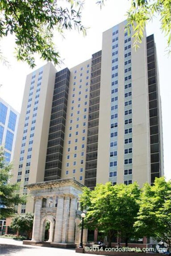 Building Photo - Furnished Move-In Ready Downtown 1br/1ba A...