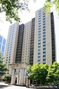 Building Photo - Furnished Move-In Ready Downtown 1br/1ba A...