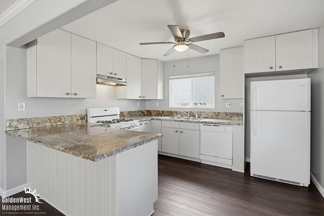 Building Photo - Fully Updated 3Bdm 2Ba Home Located in a Prime Area of San Diego