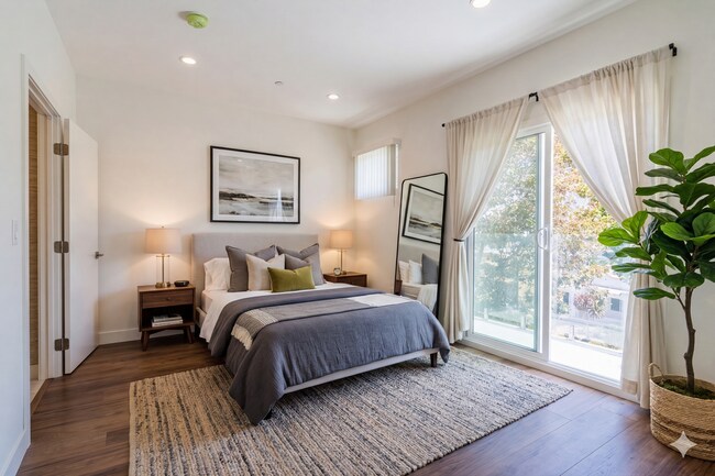 Building Photo - 2821 Virginia Rd