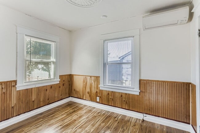 Building Photo - 3bed/1bath Home in Great North Everett Nei...