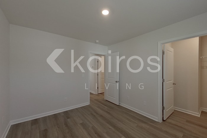 Building Photo - 126 Inez Ave