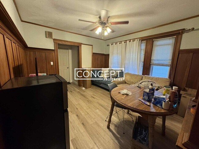 Building Photo - 32 Chetwynd Rd