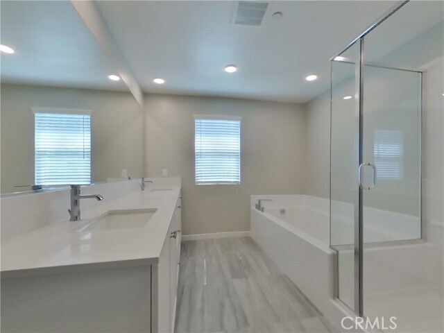 Building Photo - 28209 Cookhouse Ln
