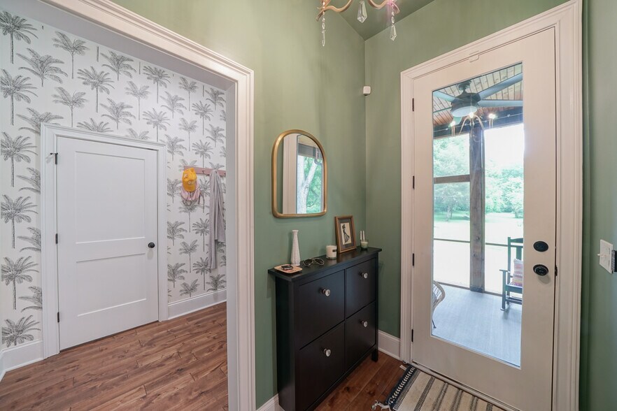 Building Photo - 1227 McAlpine Ave