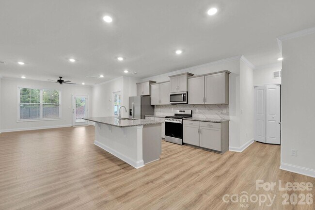 Building Photo - 4120 Steel Wy