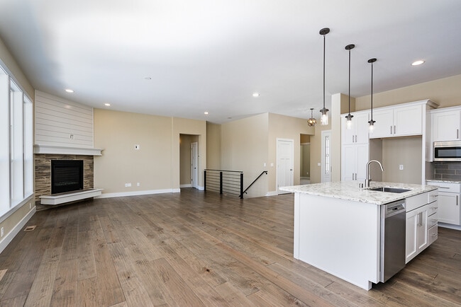 Building Photo - 3117 Peregrine Ln