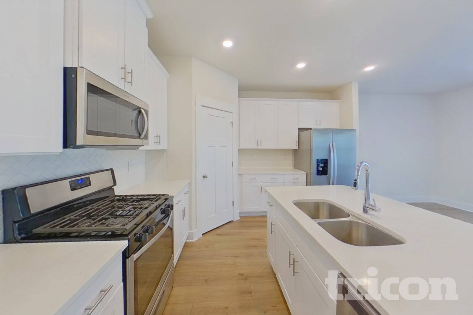 Building Photo - 308 Allenby Ln