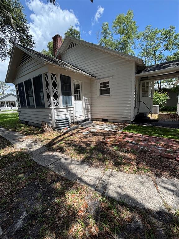 Building Photo - 211 N Highland Ave