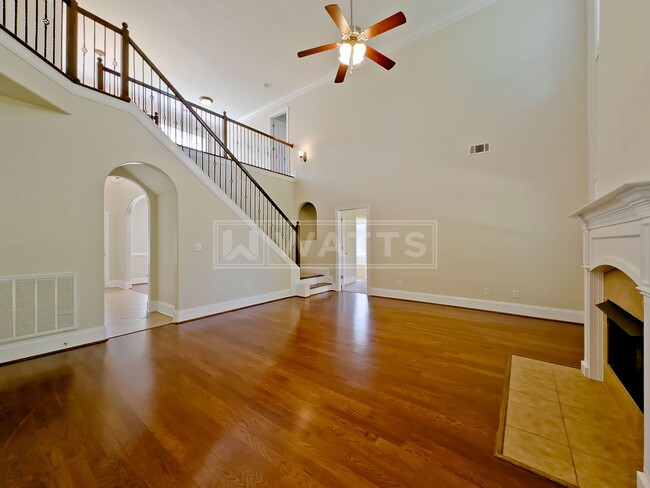 Building Photo - Spectacular 4 Bed 3.5 Bath with Large Yard - next to Mt. Laurel at Shoal Creek