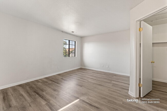 Building Photo - 24363 Comfort Ct