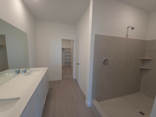 Building Photo - FOR LEASE!! NEW CONSTRUCTION!!!