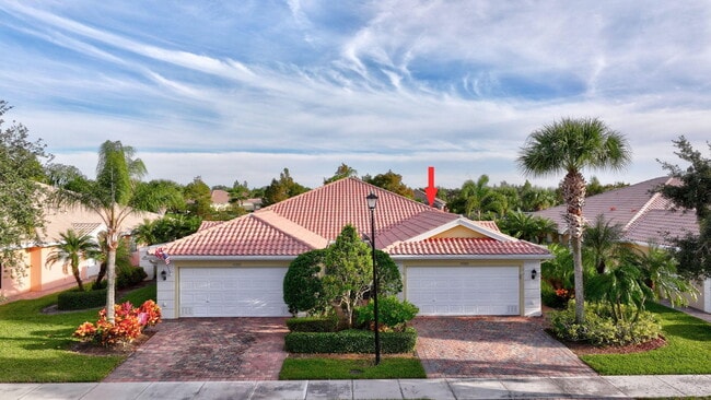 Building Photo - 11361 SW Pembroke Dr