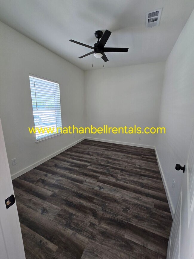 Building Photo - 269 Chisholm Trail