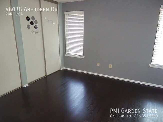 Building Photo - 4803B Aberdeen Dr
