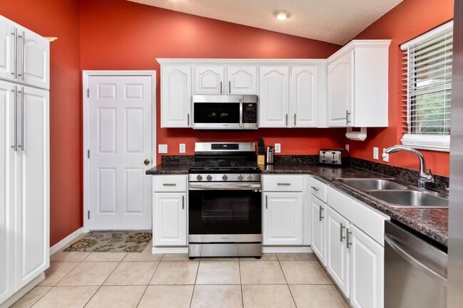 Building Photo - 1317 Murrells Inlet Loop