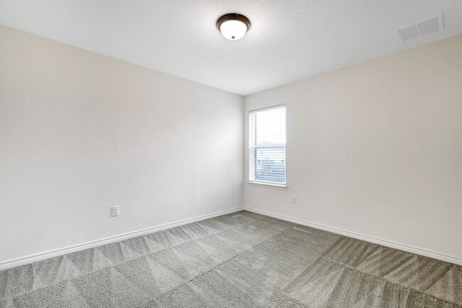 Building Photo - Elegant Two-Story Home with Spacious Loft and Private Green Belt Views