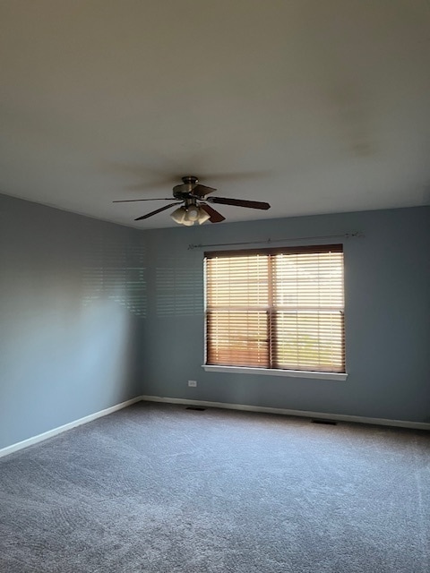 Building Photo - 281 Bay Dr