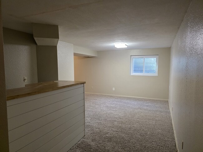 Building Photo - 4976 Harvest Rd