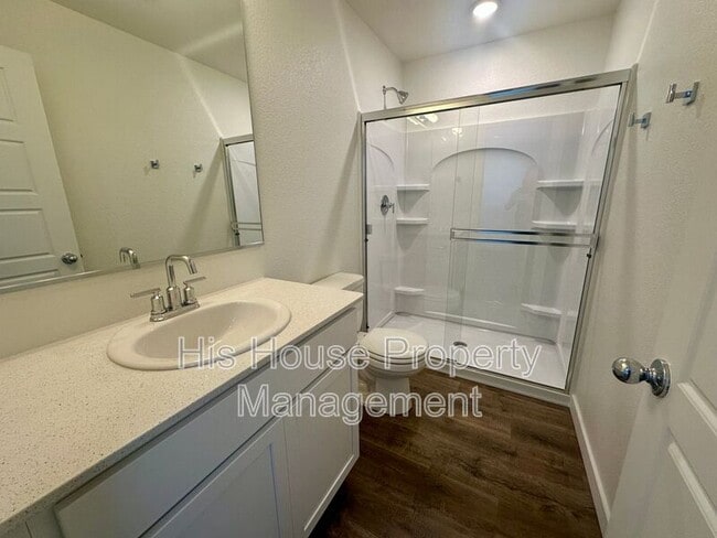 Building Photo - 3904 Pinnacles Ct