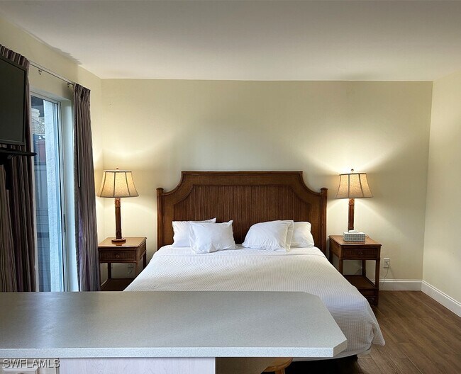 Building Photo - 25000 Tamiami Trl E