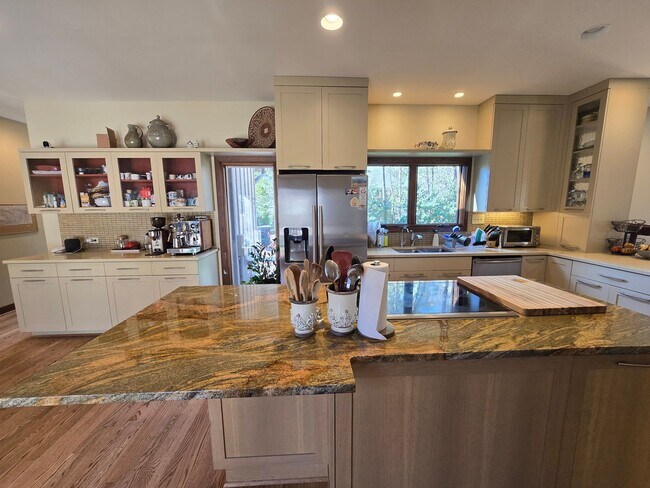 Building Photo - Classic Chapel Hill Charm in The Oaks – Timeless One-Level Living